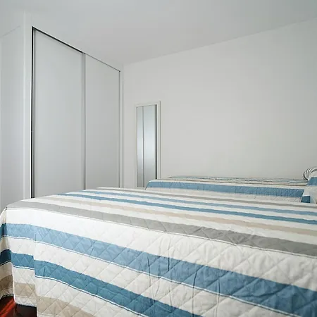 Apartamento Galihost - Con Parking Frente A La Playa De Rodeira